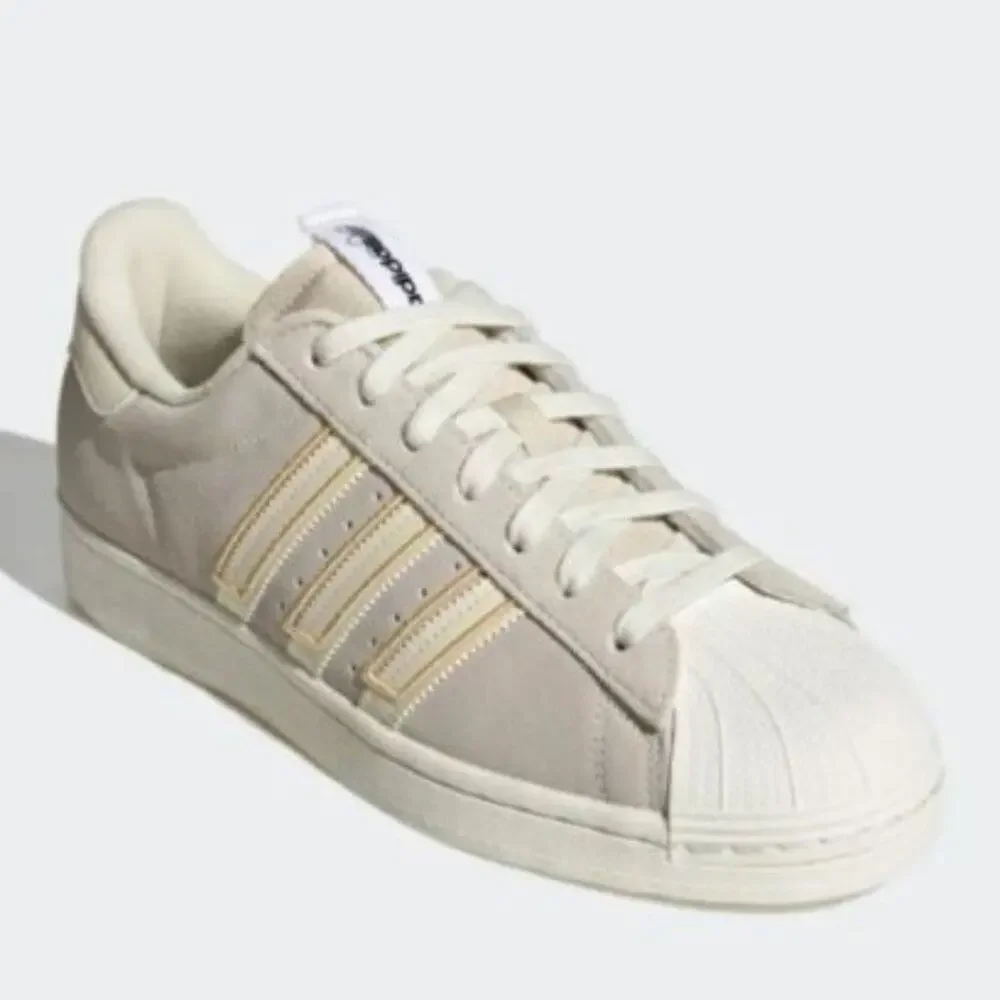 Adidas Superstar Originals Mens Shoes Mens Size 9 GY0984 White Pulse Amber NWOB